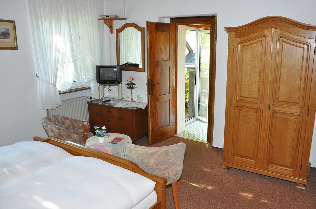 Pension Johanna Ruedesheim am Rhein Exterior photo